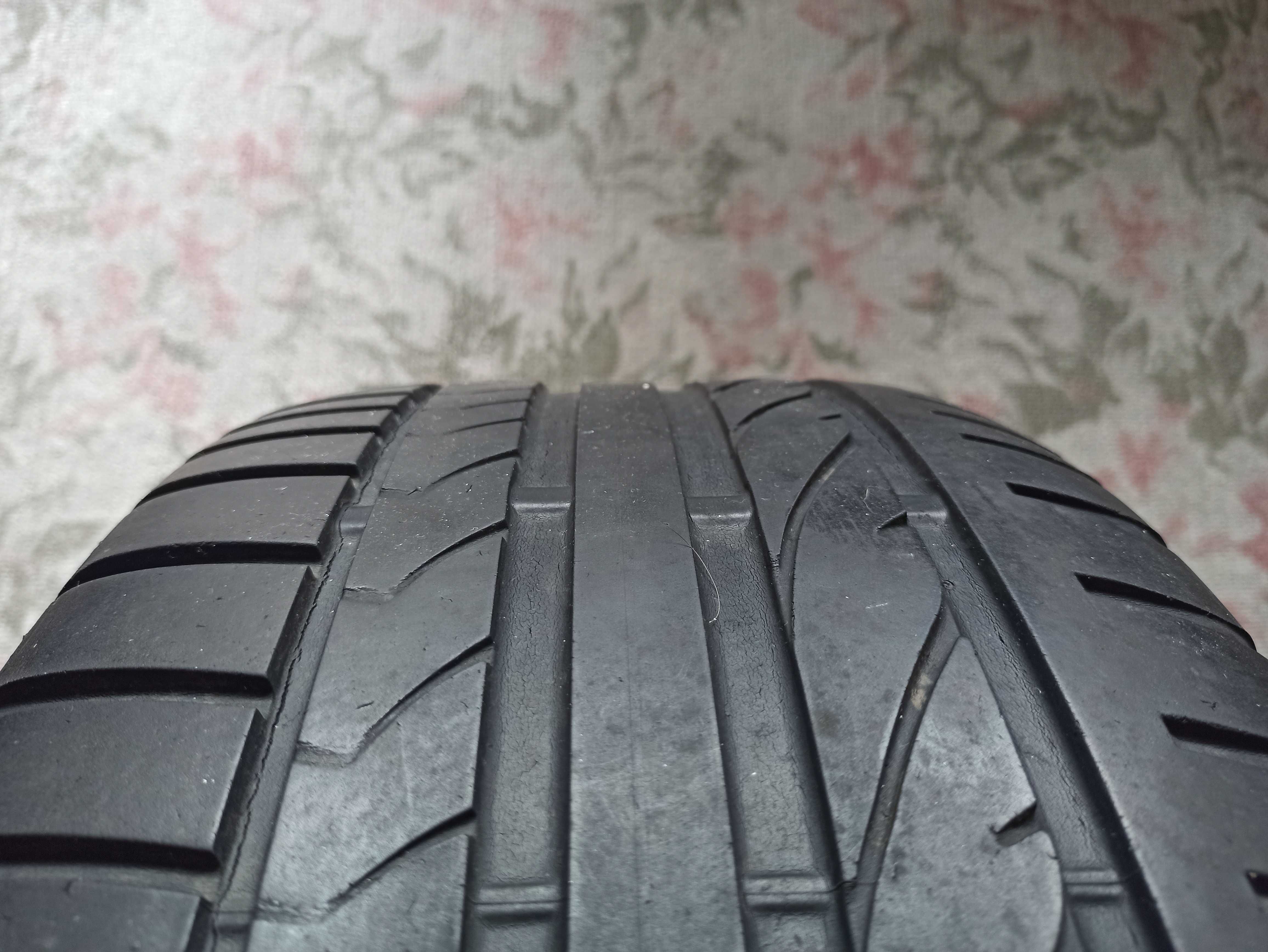 Шини Bridgestone Potenza RE050A 245/45R17 47/08 5 мм