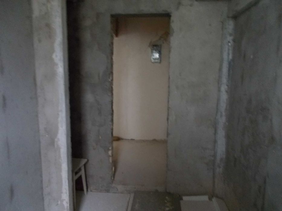 Продам 1-но кімн кв-ру 44\25\9 м2 пр-т Миру 157  м Чернігів