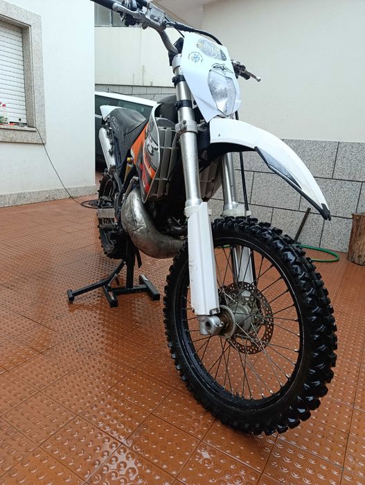 KTM 300 2t matriculada