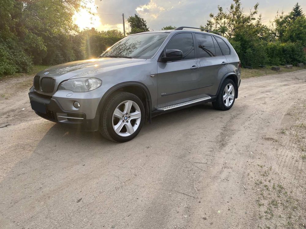 Продам BMW X5 E70