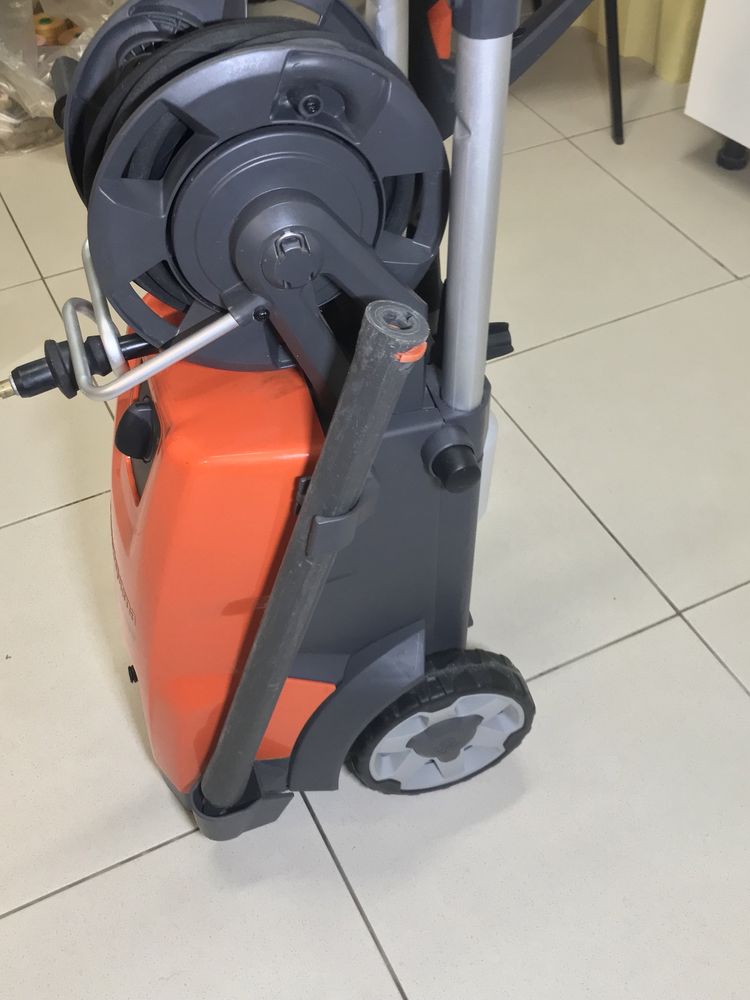 Máquina de Alta Pressão Husqvarna  PW360 • 160 bars