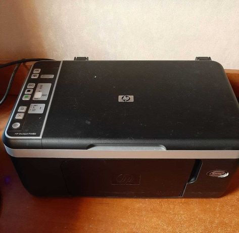 Принтер-сканер HP DeskJet F4180