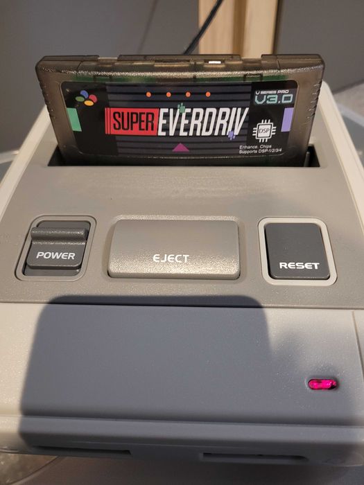 Nagrywarka SNES Super Everdrive V3.0 DSP micro SD region free NOWA