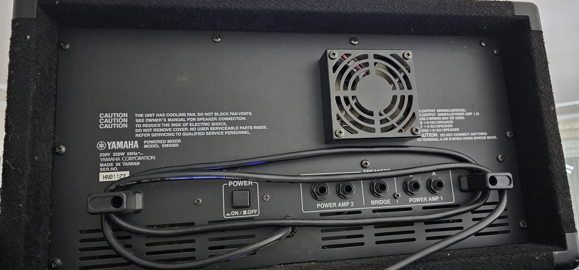 Yamaha EMX-660 Powered Mixer+Peavey Eurosys 3 zestaw nagłoś