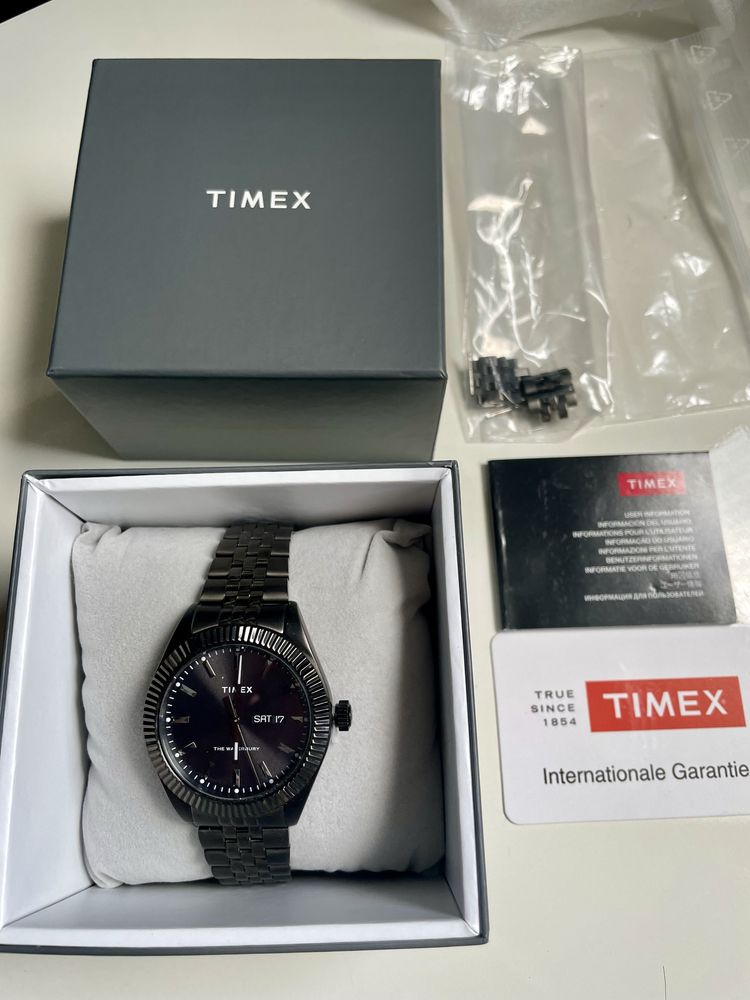 Zegarek Timex Waterbury Legacy - klasyczny, elegancki i funkcjonalny