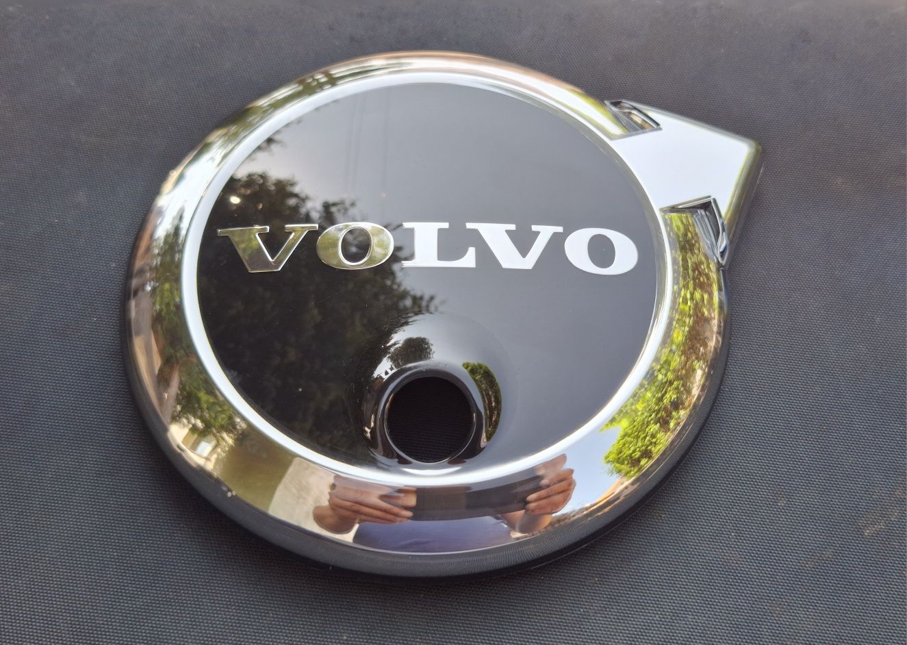 Emblemat Logo Znaczek Volvo Kamera XC40 60