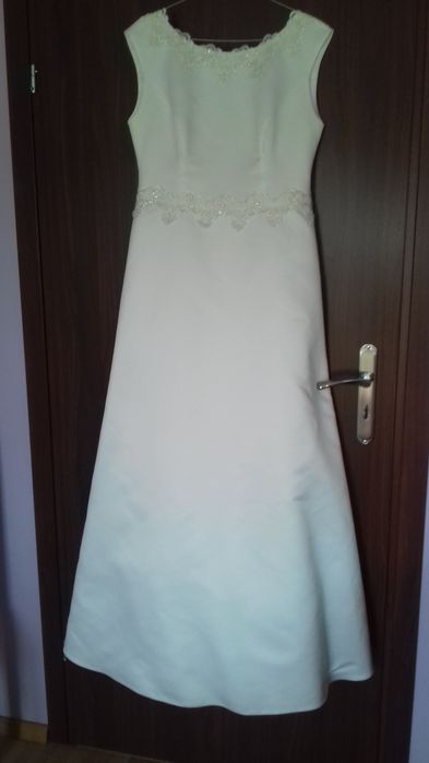 Suknia ślubna, delikatna