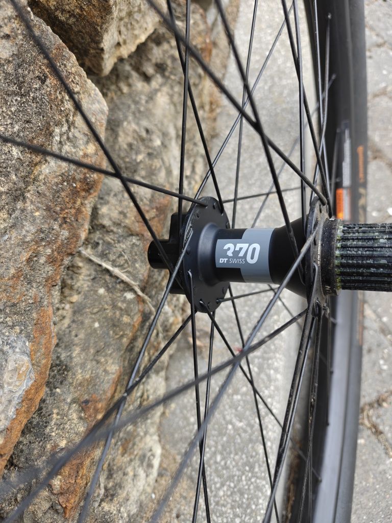 Rodas BTT 29" Boost com Cubos DT Swiss 370