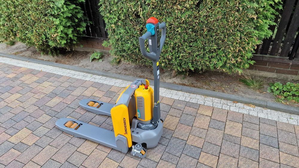 Jungheinrich Nowy Elektryczny Wózek Paletowy 80 cm Paleciak 1500kg