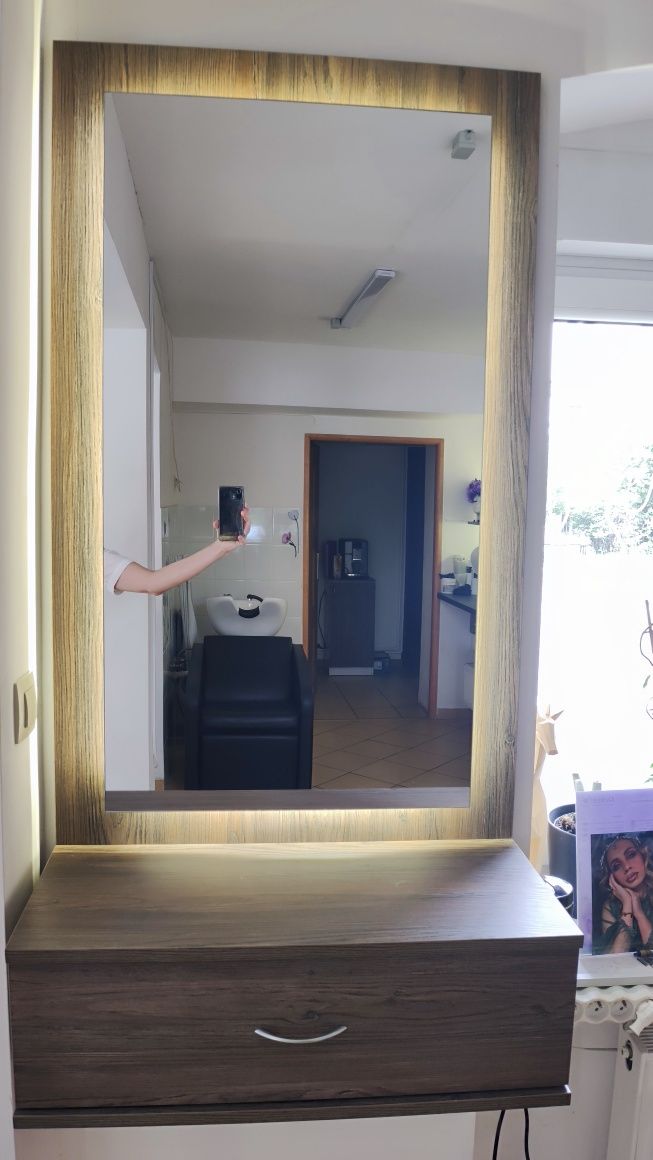 Meble dla wizażystki