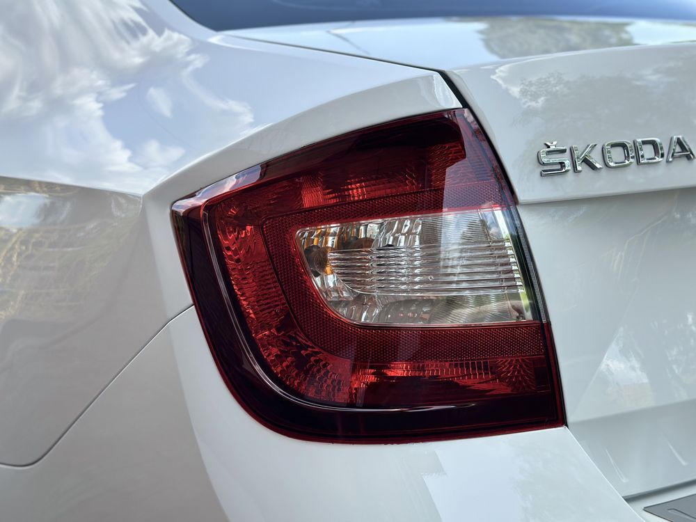 Продам SKODA RAPID 1.2TSI 2015 рік