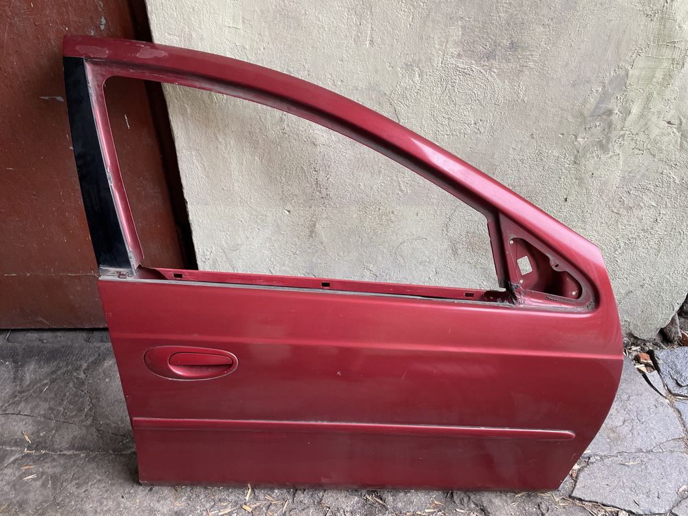 Dodge Neon 2 - Klapa bagaznika, prawe i lewe drzwi przednie
