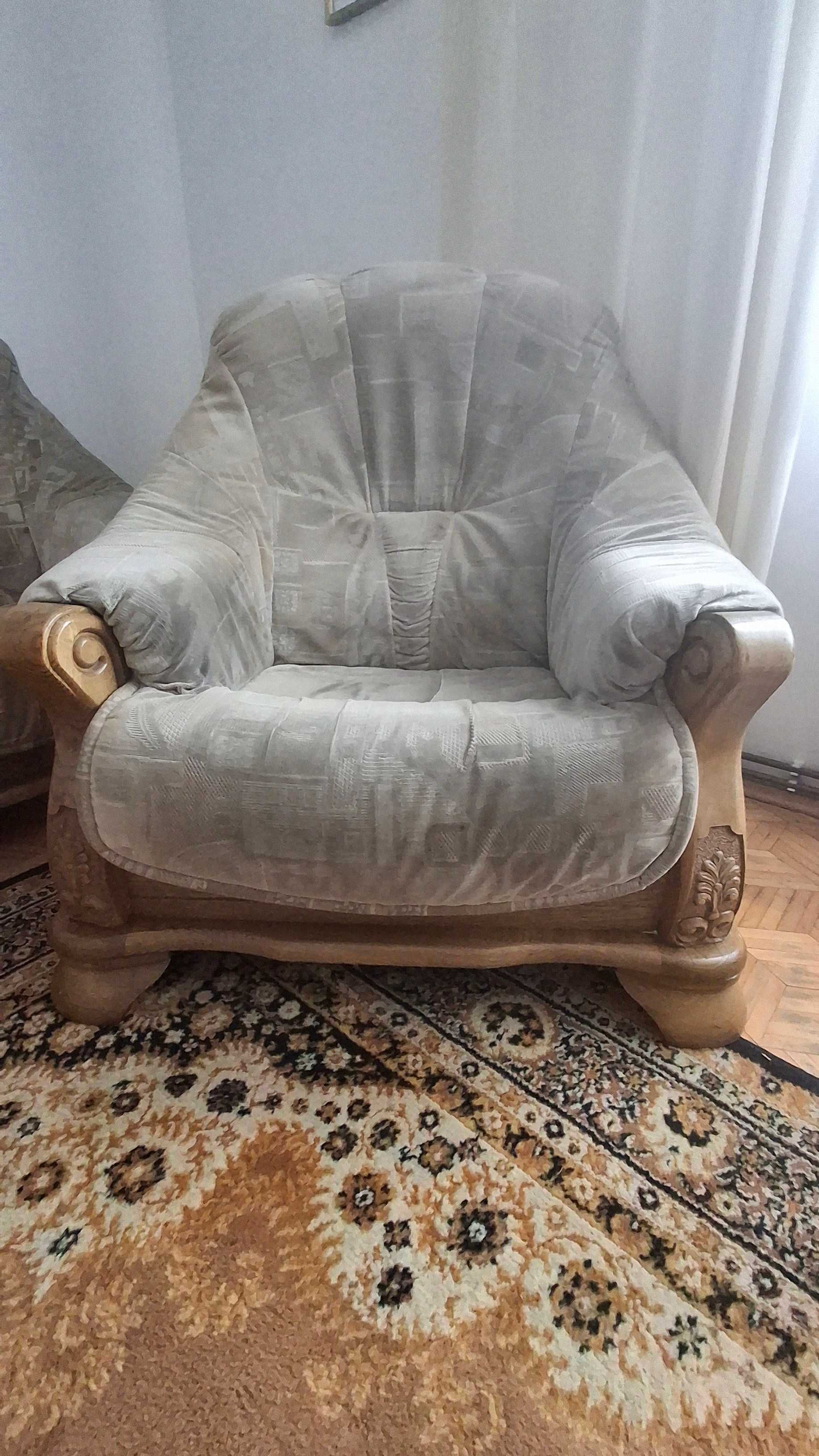 Zestaw ekskluzywnych mebli stylowych firmy KLER