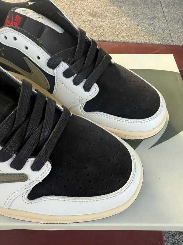 Jordan 1 Retro Low OG SP Travis Scott Olive EU.39