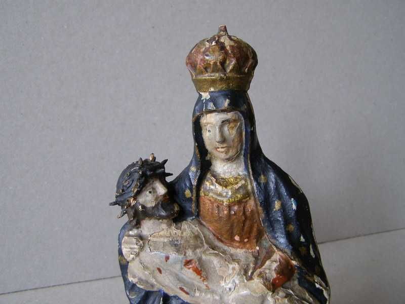 Pieta - rzezba drewniana , polichromowana XIXw.