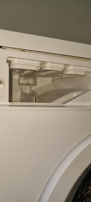 Máquina de Lavar Roupa  Balay com garantia!