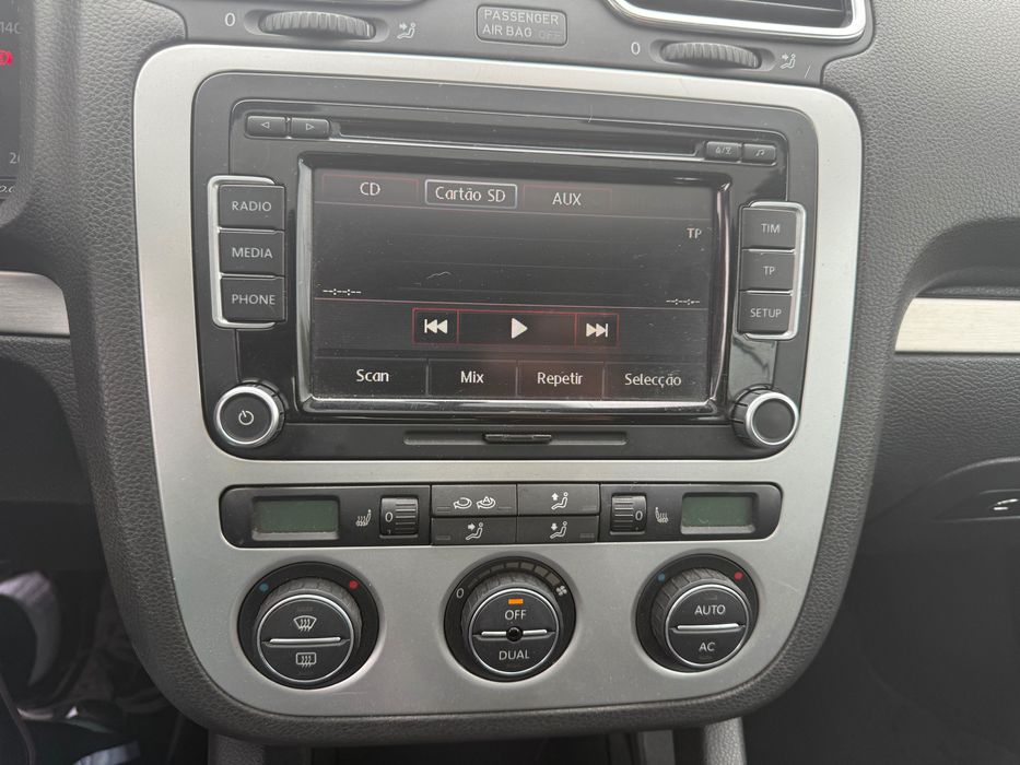 Vw Eos cabrio Nacional só 108.000 km