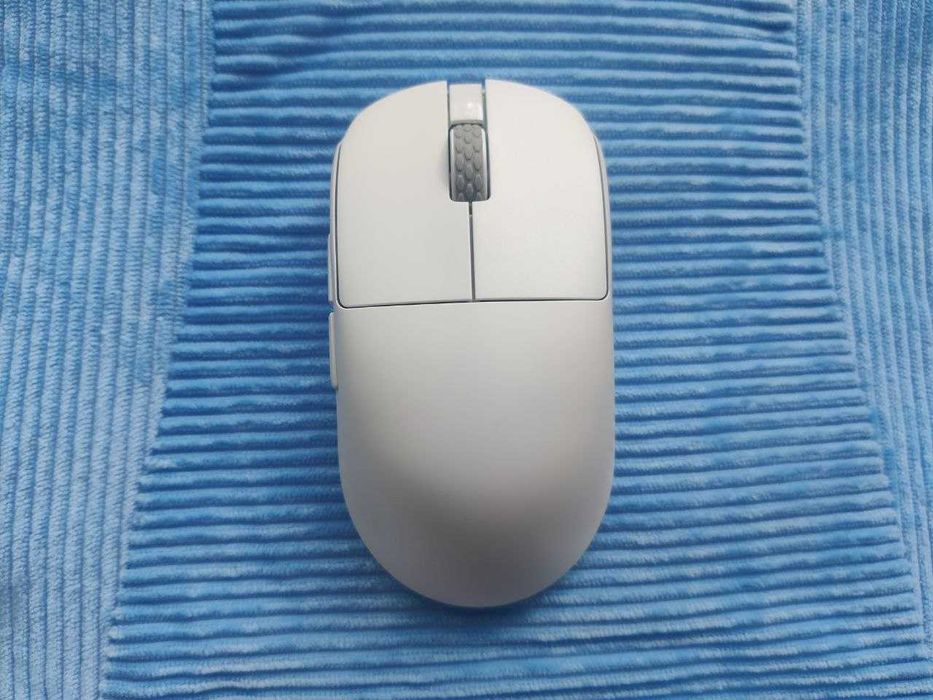 Ультралегка 8K бездротова миша Darmoshark / Motospeed X6