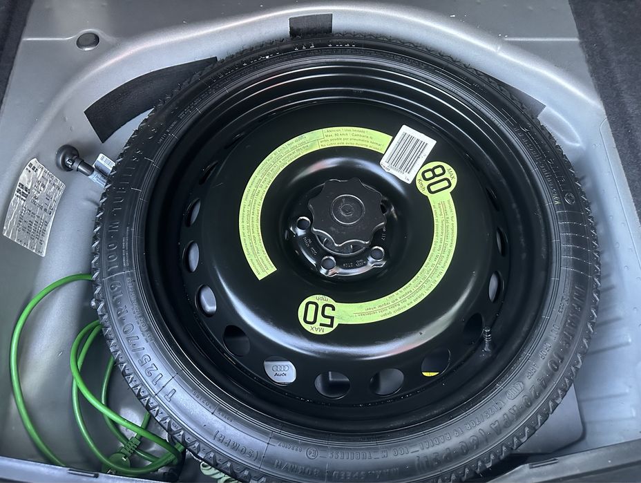 Продам Audi A4 B8