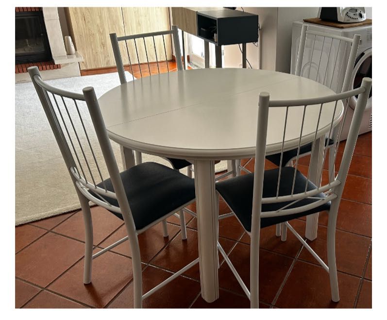 Mesa extensível redonda branca