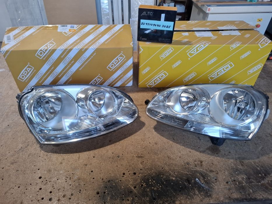 Фари гольф- джета 5