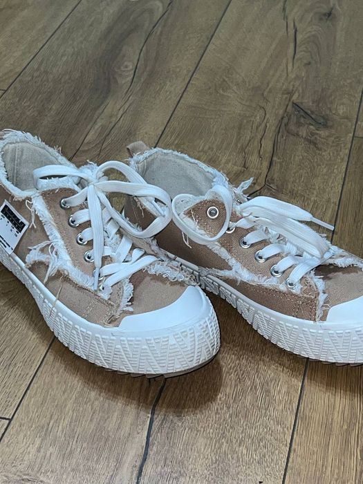 Кеди - мокасини жіночі