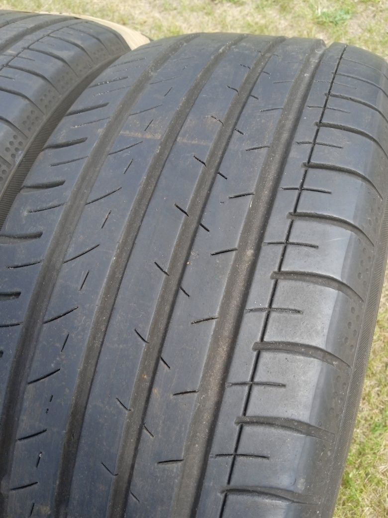 Yokohama Bluearth 225/50/R17 XL