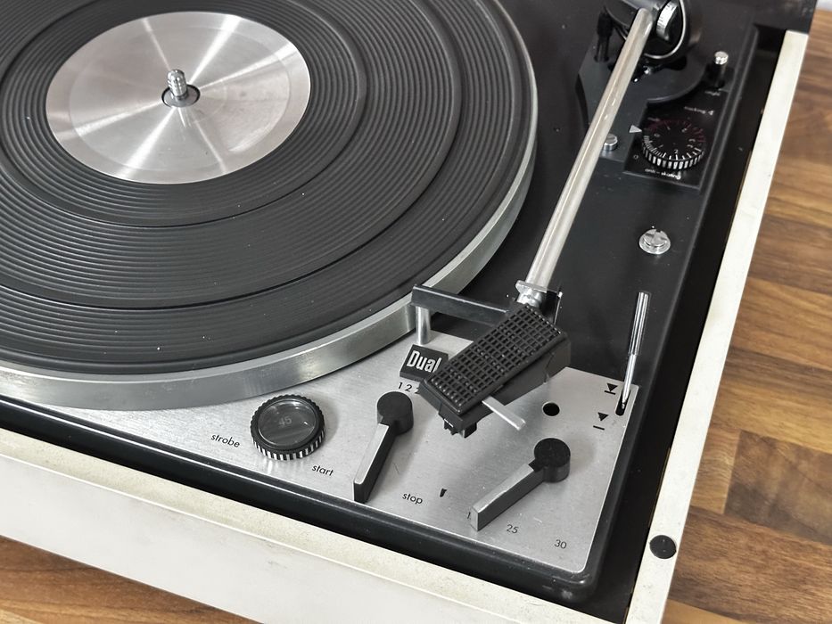 Dual 1229 gramofon, biały, wkladka DM103 M-E