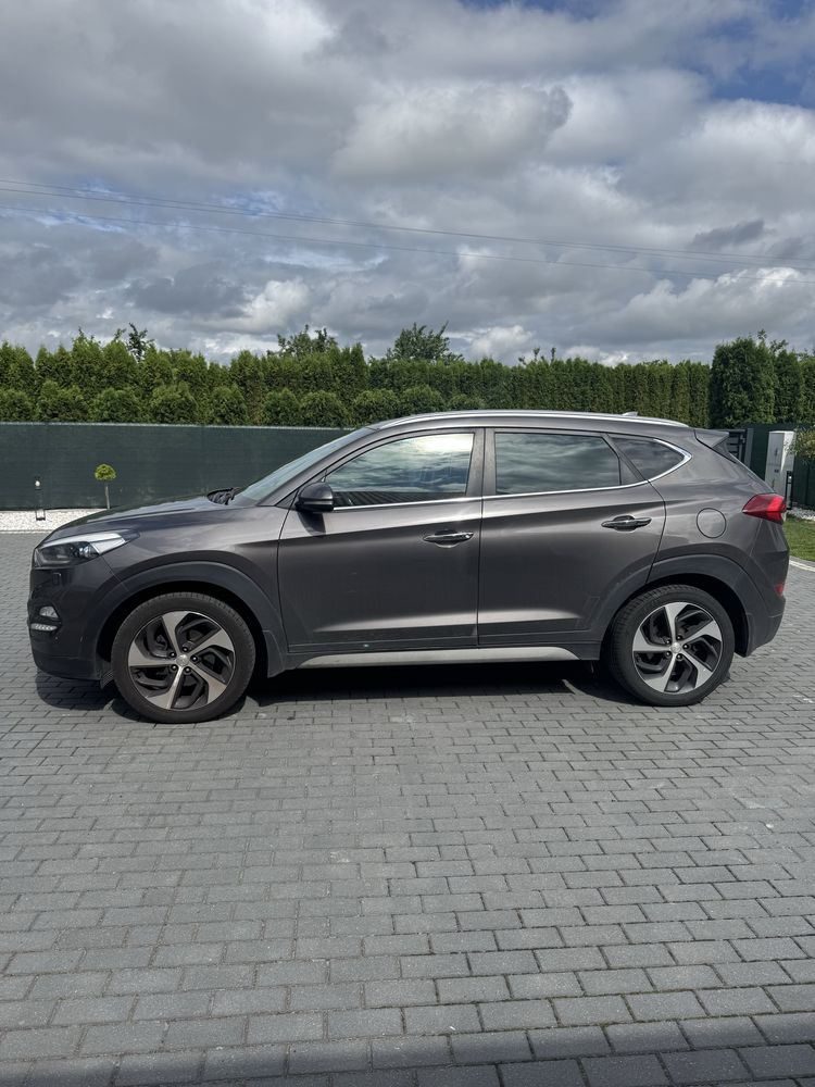 Hyundai Tucson 1.6 140KM