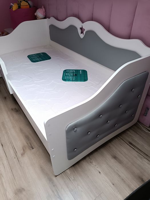 Łóżko 160*80 z szufladą+ materac Koło+ materac pianka