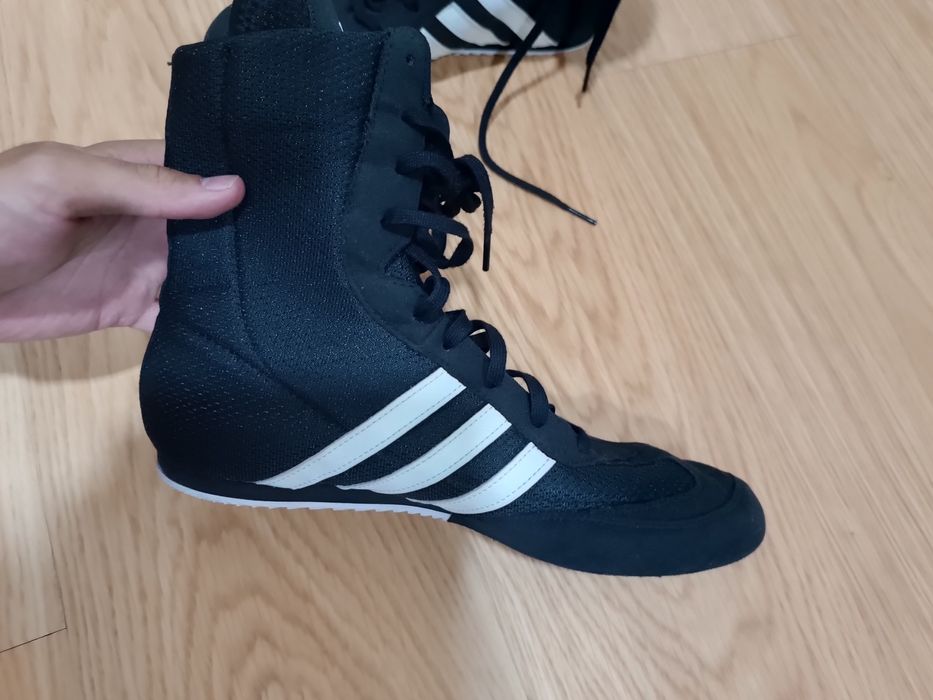 Sapatilhas de boxe Adidas Hog 2.0-Pretas