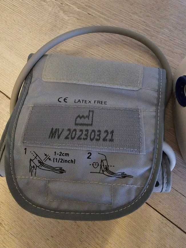Ciśnieniomierz elektroniczny Omron X2 BASICS na ramię Mankiet 22-32cm