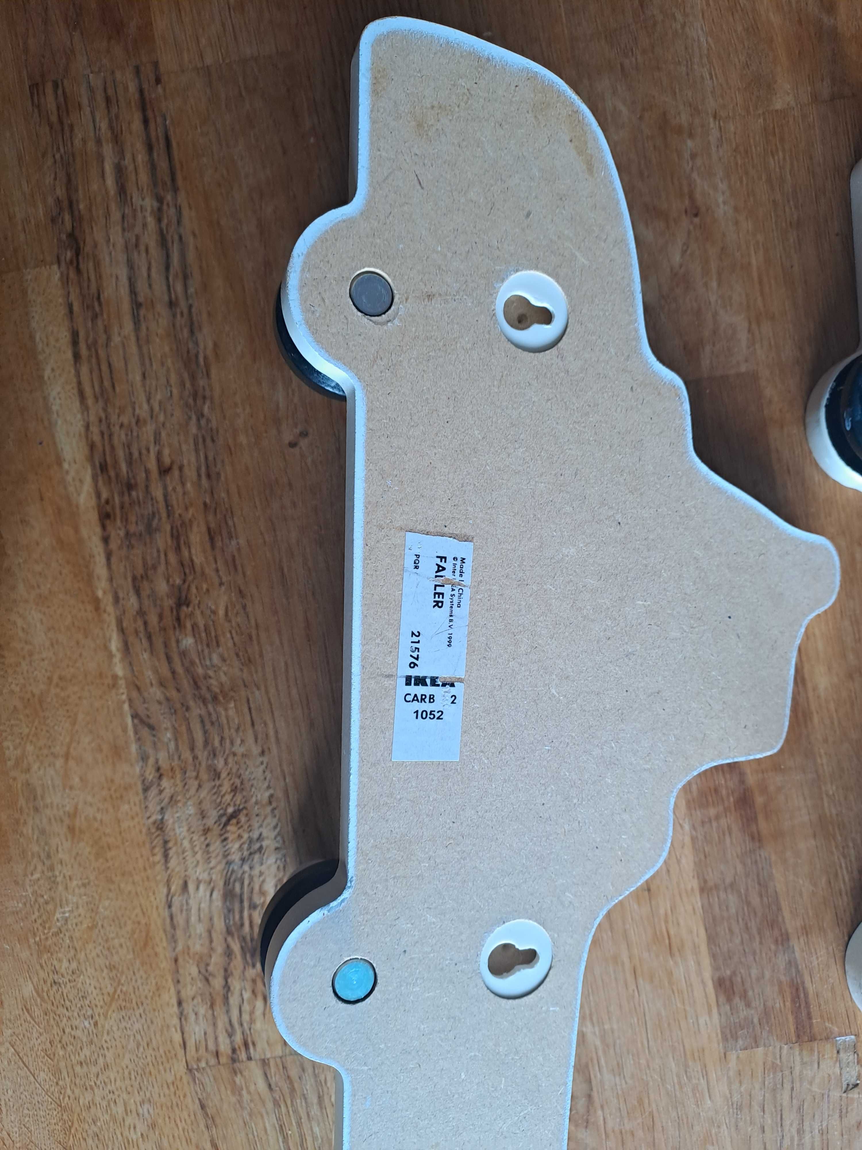 Wieszaki do pokoju dziecięcego 2 szt ikea Fabler