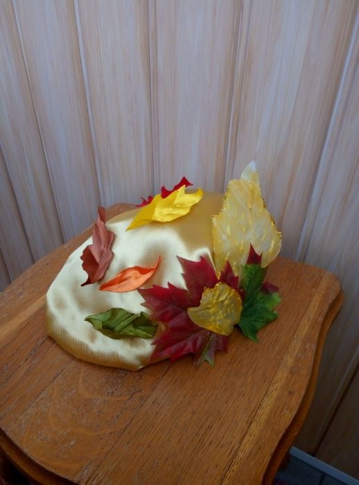 Костюми карнавал:Осінь,Ос.місяць/8-10р,Гномик новоріч./4-6р,прокат 200