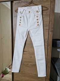 spodnie białe , złote guziki, rozciągliwe, rozmiar XS