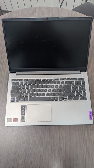 Продам ноутбук Lenovo ideapad 15 amn7