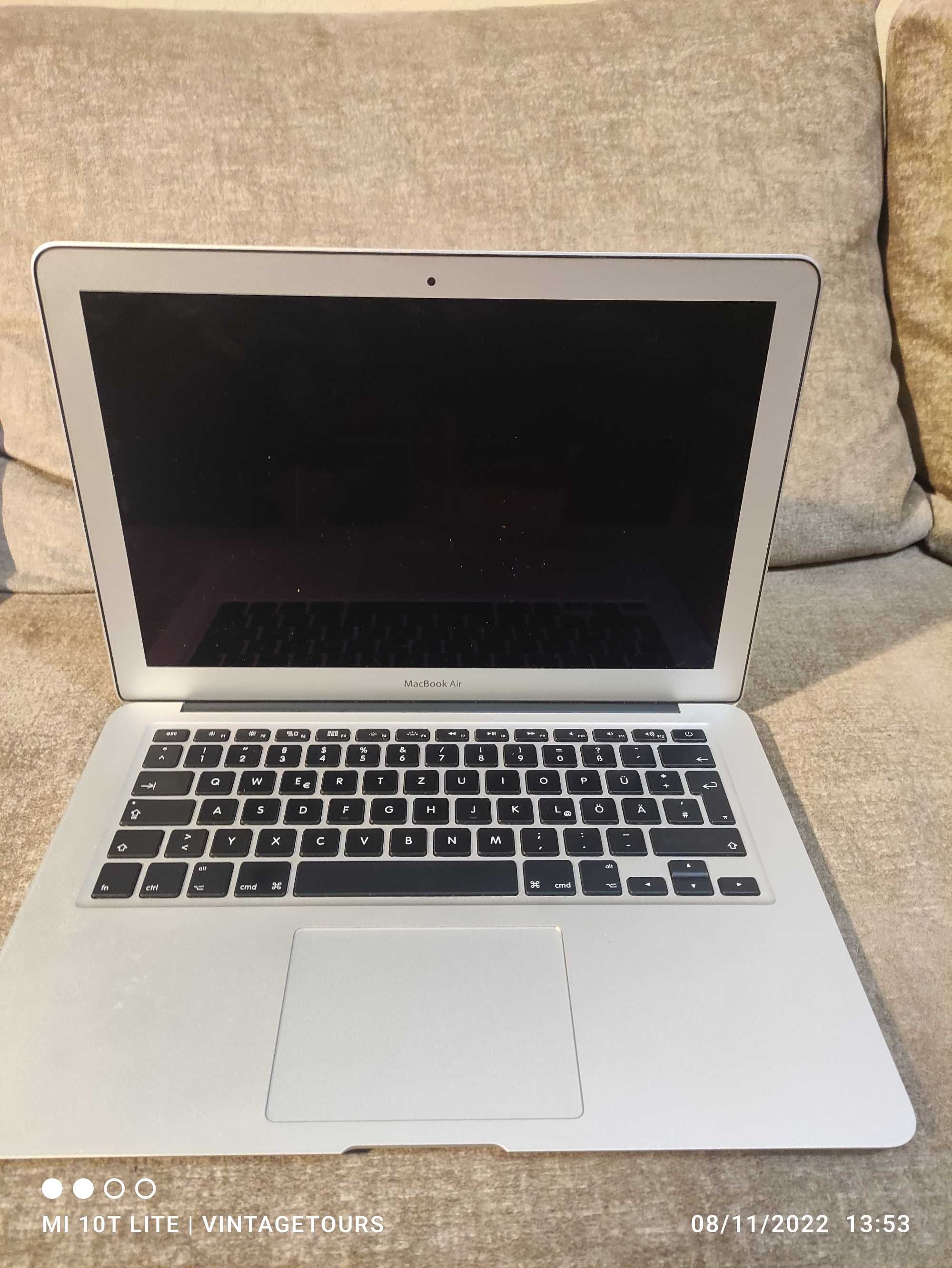 MacBook Air A1369  i5 4GB