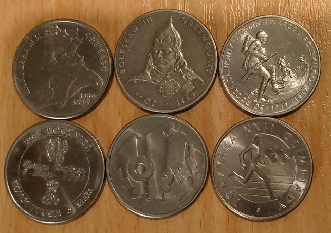 Monety z lat osiemdziesiątych i dziewięćdziesiątych.