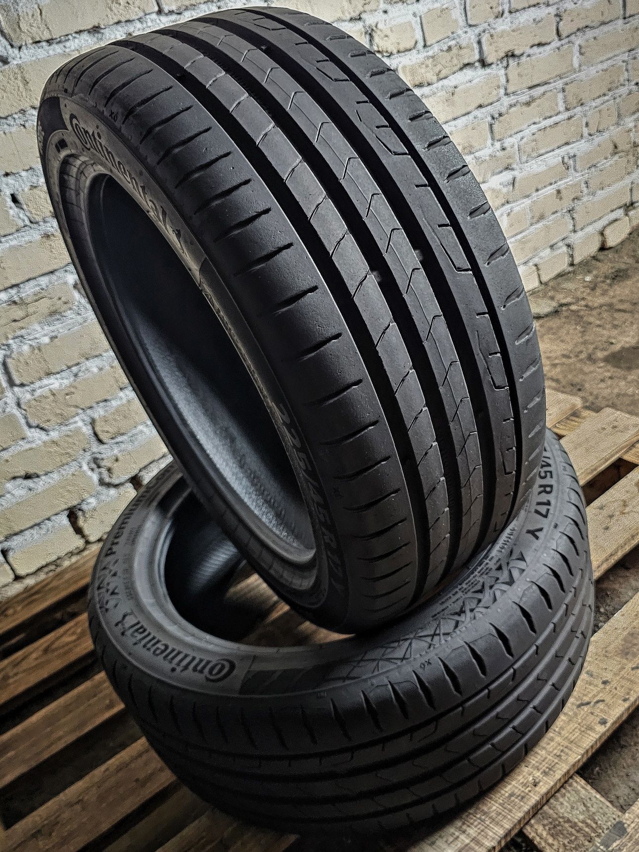 Пара 225/45r17 Continental | 2023 | 7mm | Portugal | Преміум шини