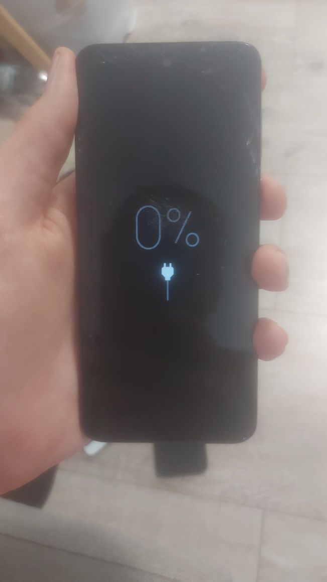 Zestaw 4 Telefonów Sprawnych (OPIS)