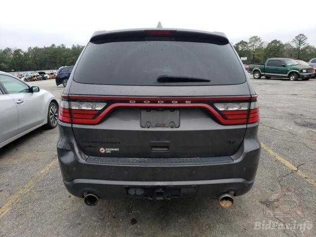Dodge Durango 5.7 HEMI, R/T, z 2015 roku, model USA.