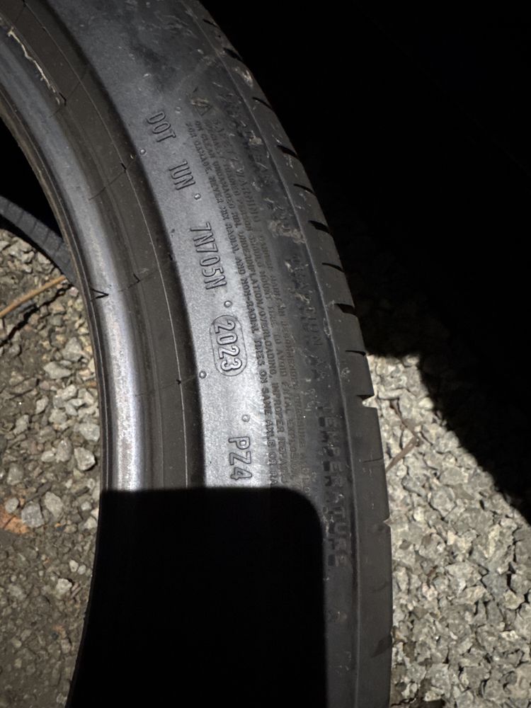 Шины б.у Demo 275 40 R22 Pirelli PZero PZ4* Run Flat 107Y 2 шт