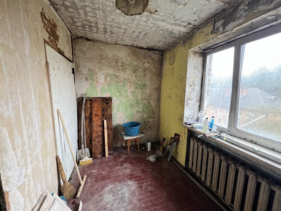 Кімната в гуртожитку 17м2 на Богунії