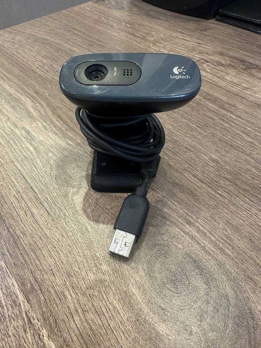 Веб-камера Logitech C270 HD
