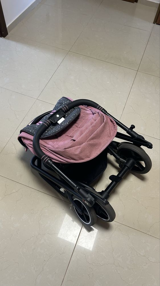 Wózek spacerówka CYBEX Easy Twist + osłona przeciwseszczowa