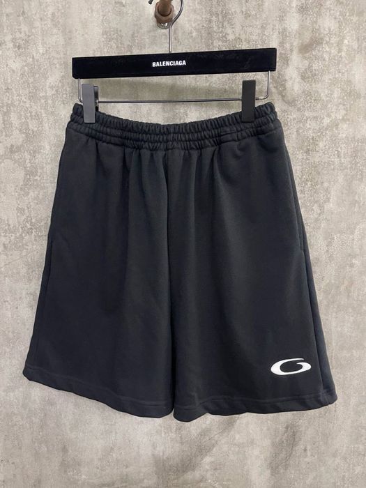 Шорти Balenciaga