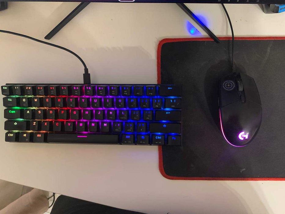 Игровой, Компактный ПК+Монитор И ТД (GTX 1070, RYZEN 5 2600, 16Gb RAM)