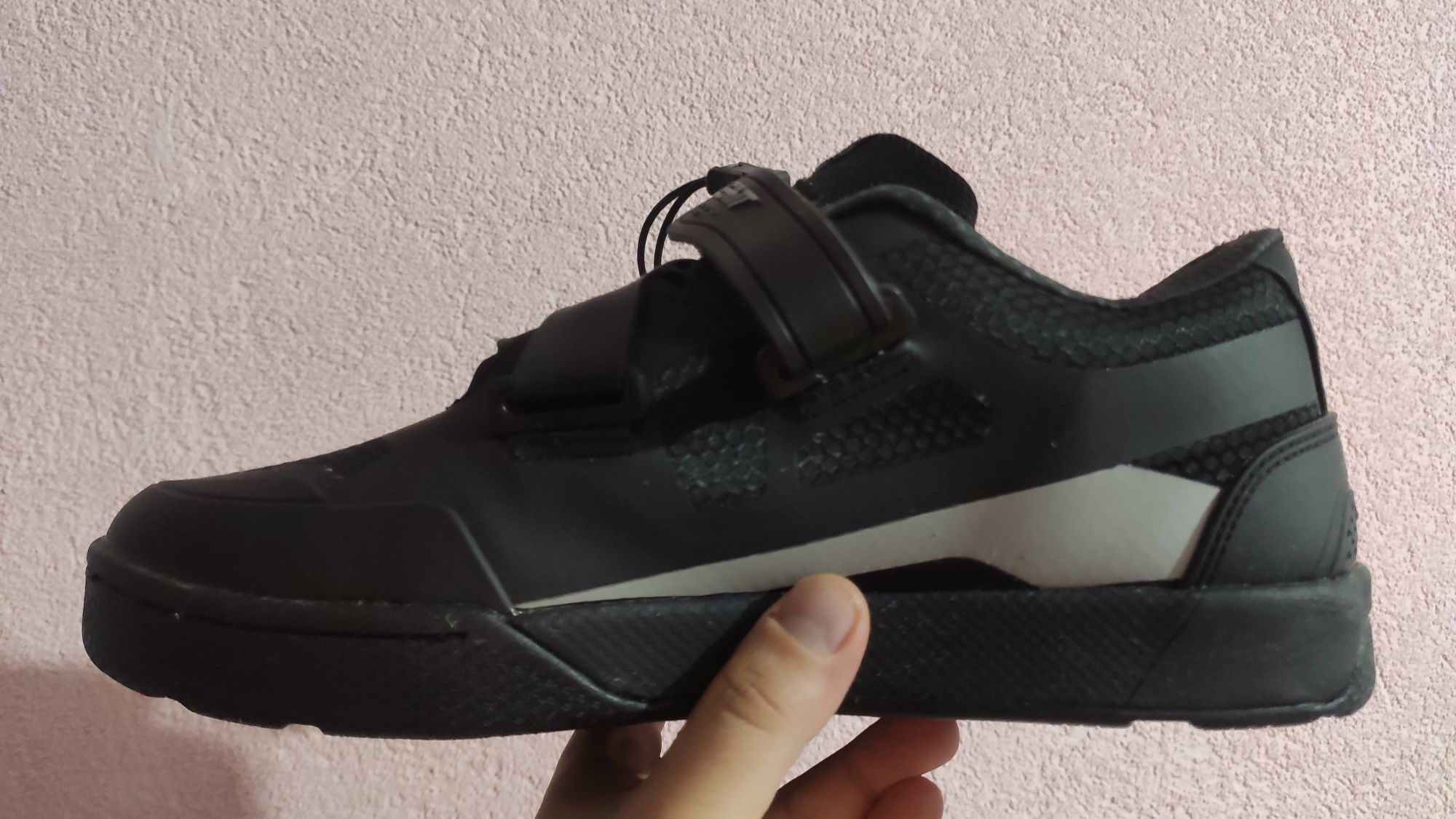 Buty rowerowe SPD Leatt DBX 5.0 clip rozmiar 43.