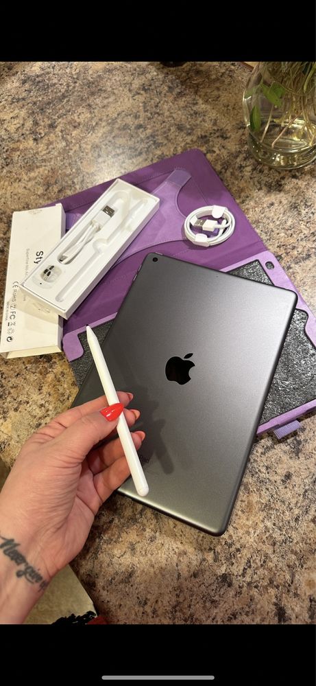 Tablet iPad Apple Retina - TOUCH ID - PROCREATE