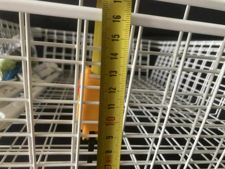 2 cestos para roupeiro IKEA c/calhas